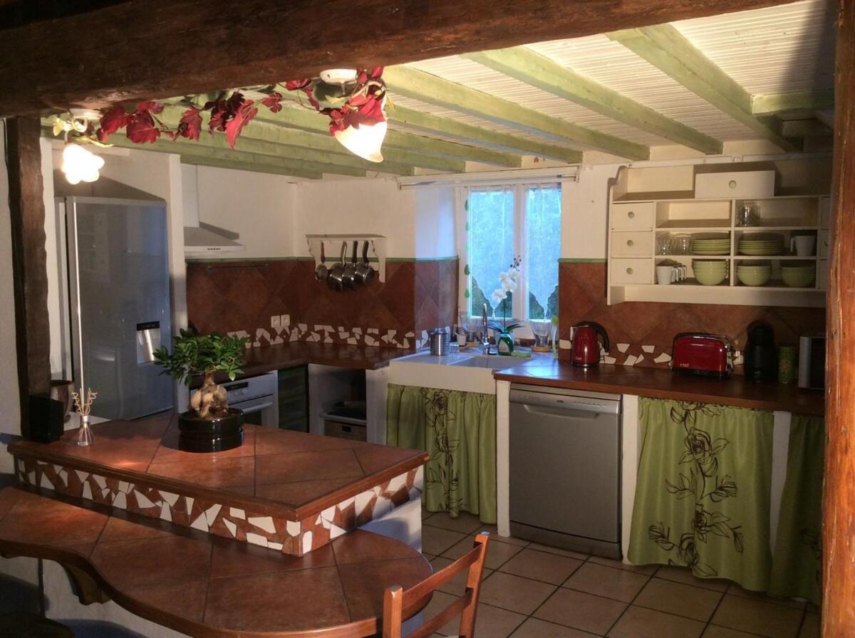 Little Pleasures Villa Aveze  Exterior photo